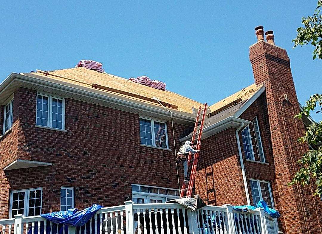roof installation by roofing companies Arlington Heights
